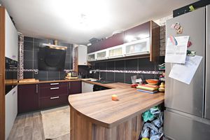 Photo 3- click for photo gallery
